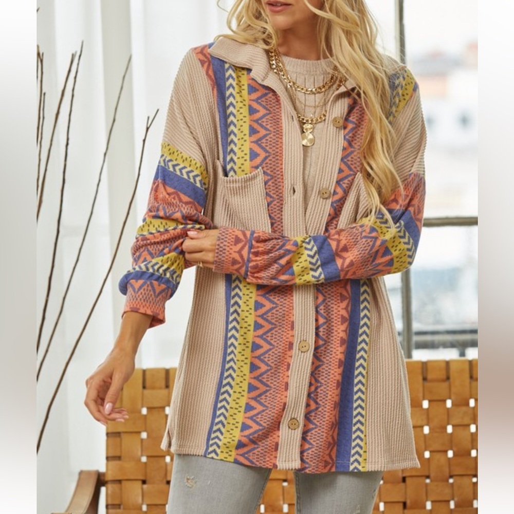 Colorful Patterned Button-Up Women Top - Picture 2 of 4